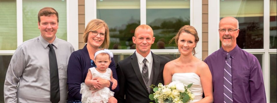 Pella Community Hosts a Special New Beginning